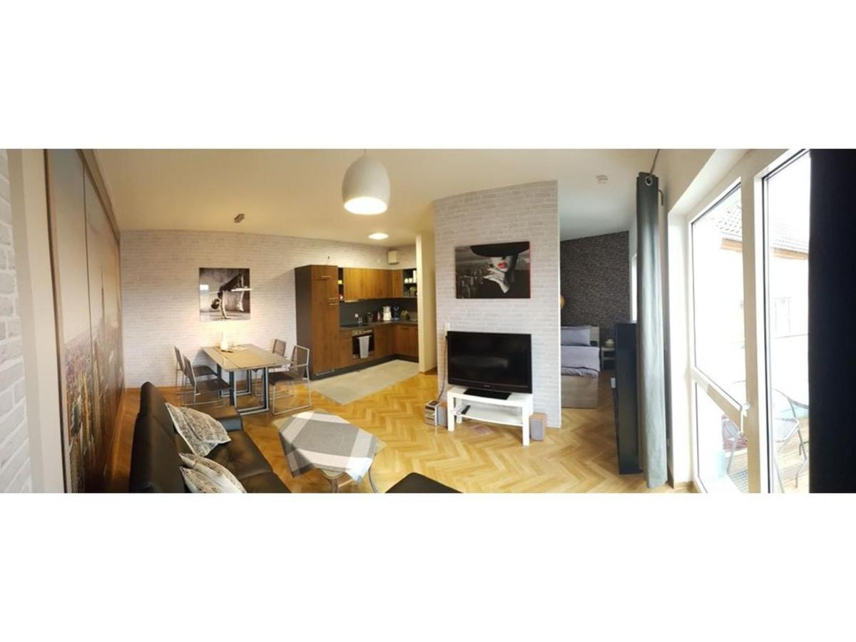 Apartment New York Mühlhausen Екстериор снимка